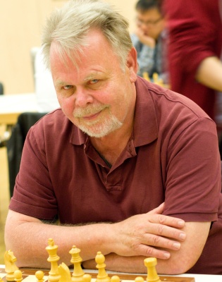 por/0004.jpg<br>TlnNr: 4<br>Name: Nehmert,Ulrich